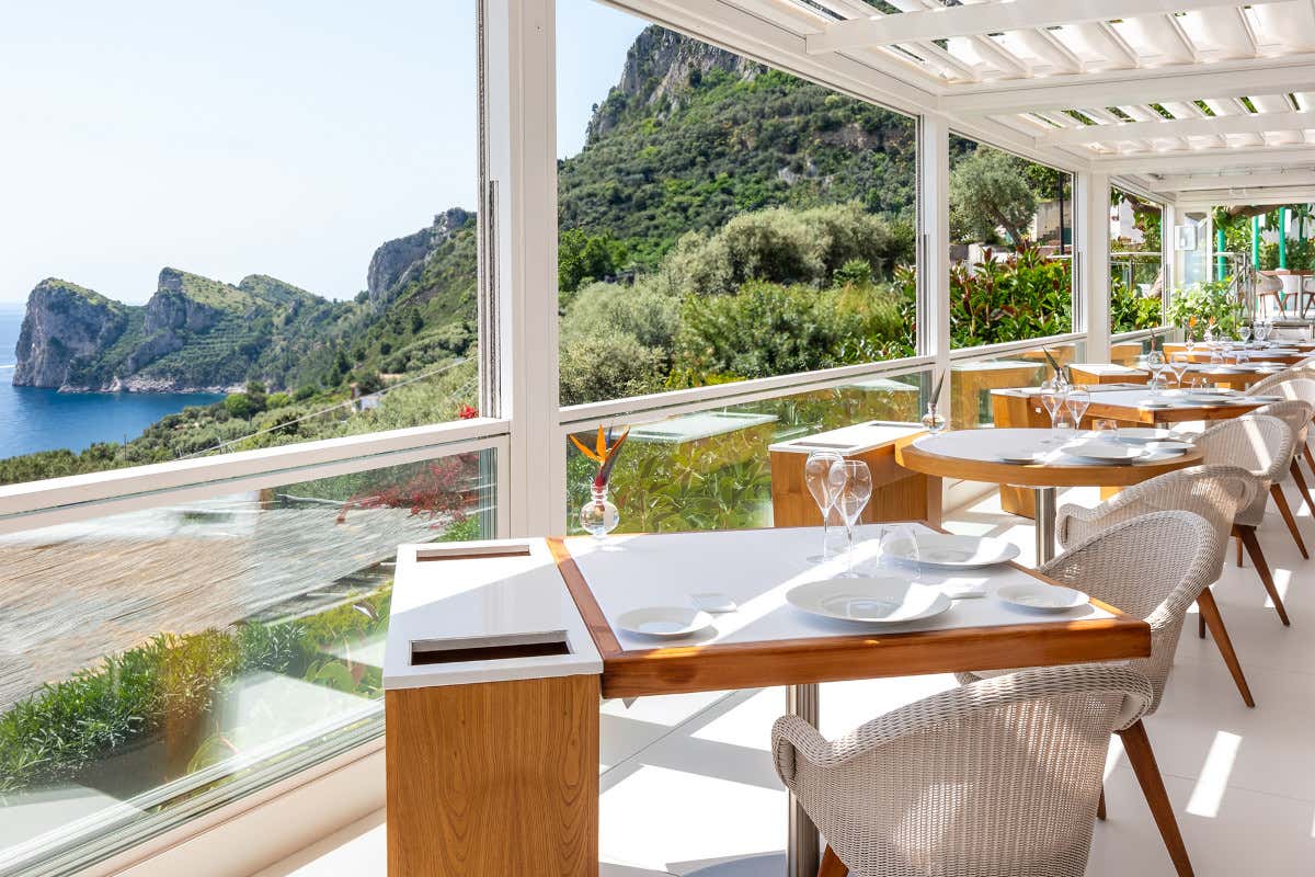 Il ristorante Quattro Passi (tre stelle Michelin) dei Mellino finisce sotto sequestro