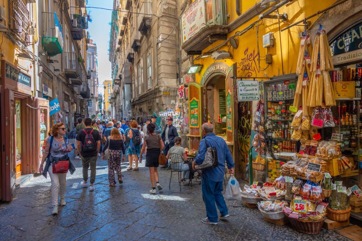 Napoli sempre più visitata: oltre 15 milioni di presenze nel 2025