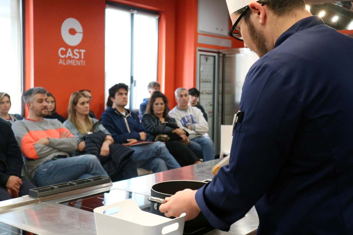 Orto sostenibile, risotti, pasta e alta cucina: 4 masterclass Cast imperdibili