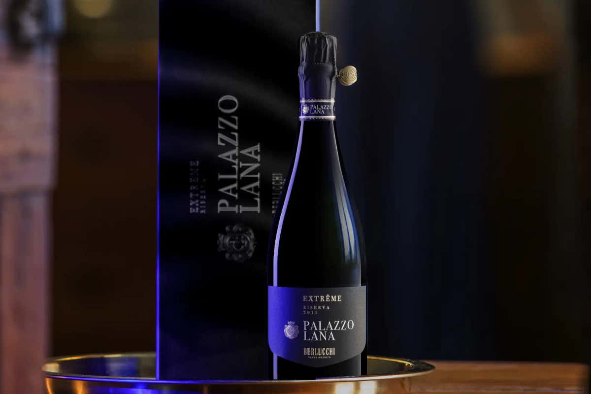 Berlucchi Palazzo Lana Extreme 2014, il tempo scolpito nel Pinot Nero Berlucchi Palazzo Lana Extreme 2014, il tempo scolpito nel Pinot Nero