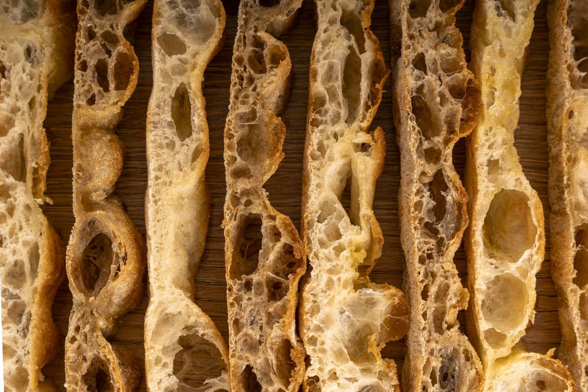 L'interno di mordiQUA®, la base capace di risultare croccante all’esterno e leggera e scioglievole dentro