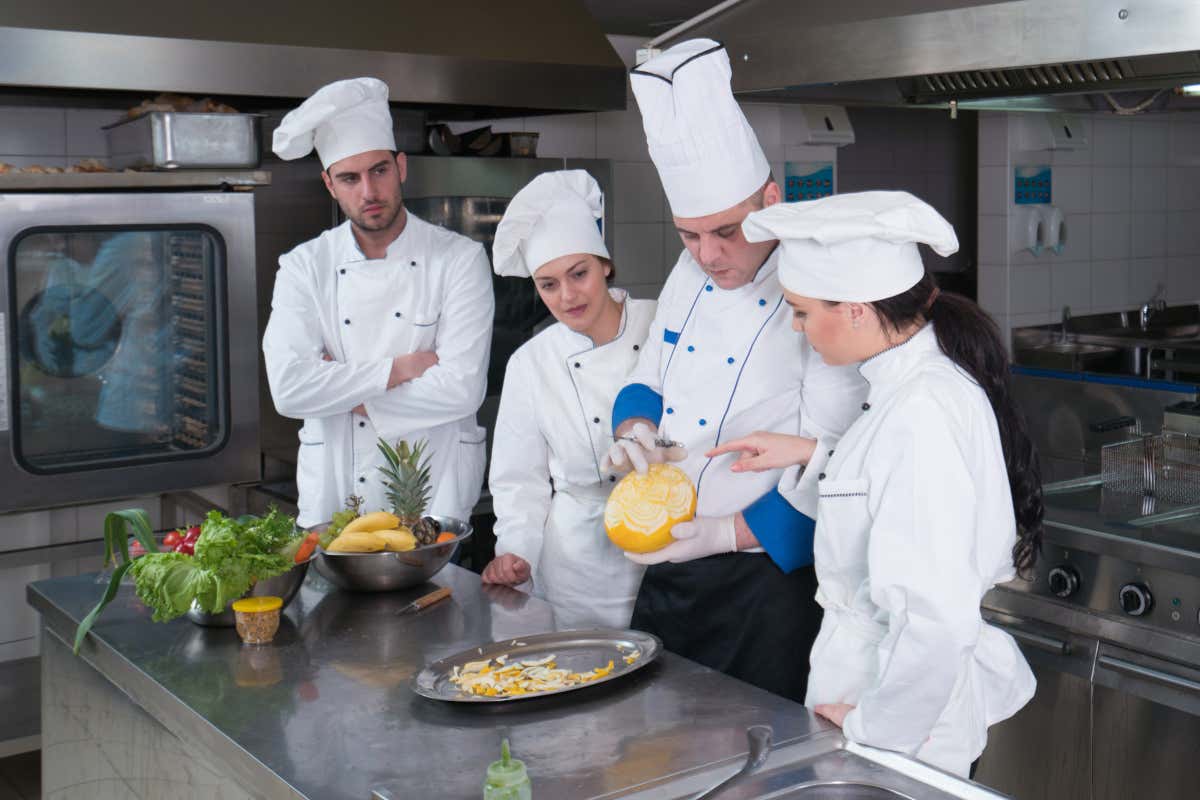 L'agenzia Europe3000 gestisce tirocini pratici di studenti stranieri presso aziende ristorative italiane