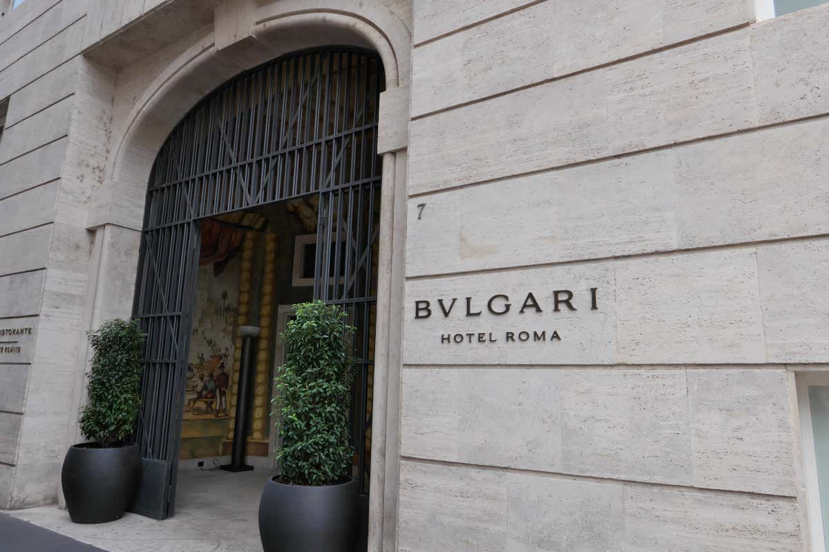 Roma esalazioni tossiche dalla piscina del Bulgari Hotel:diversi intossicati