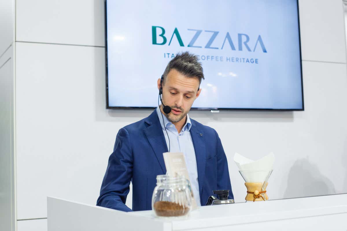 Non solo gusti, ma idee e relazioni: il caffè ha riscritto la storia dell’Europa