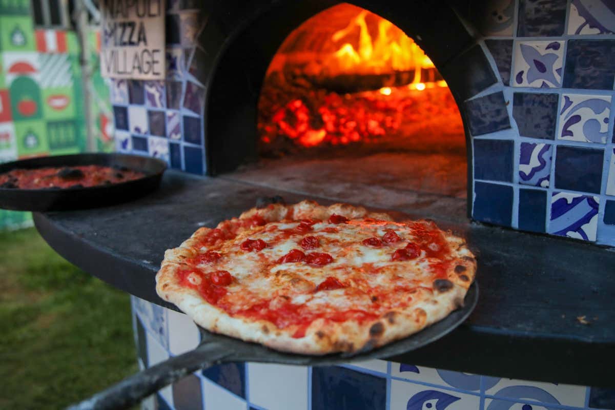 Non solo Napoli: ecco dove mangeremo la vera pizza d'autore in Europa nel 2026