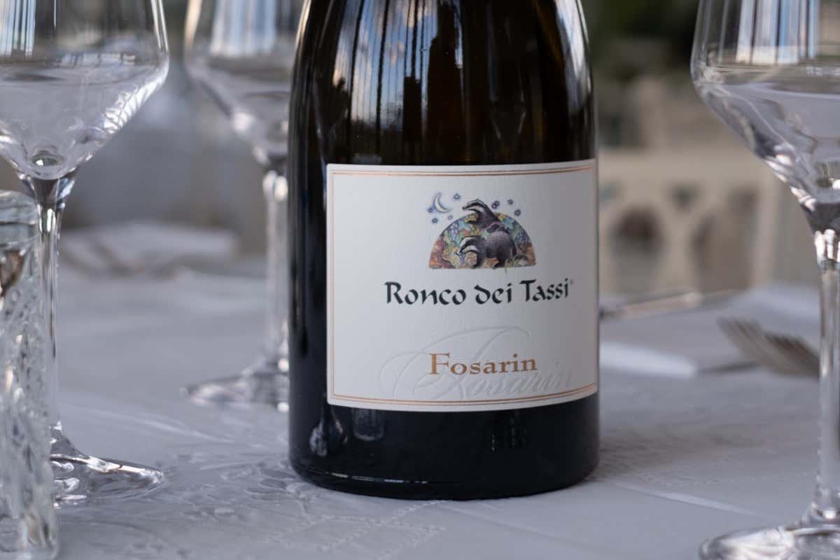 Il Fosarin Collio Bianco 2023 di Ronco dei Tassi Il Fosarin Collio Bianco 2023 è il vino bianco dell’anno per Food and Travel Italia