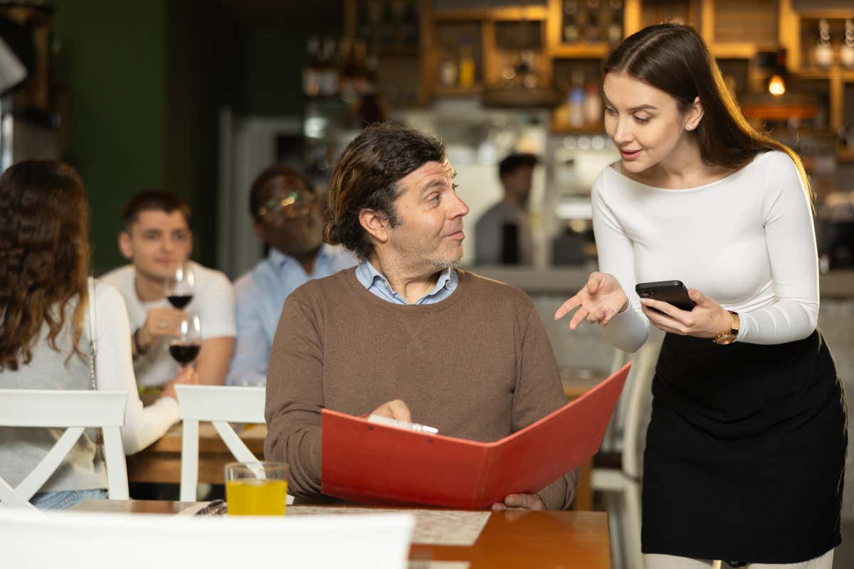 Nella ristorazione, anche il linguaggio incide su servizio e fidelizzazione