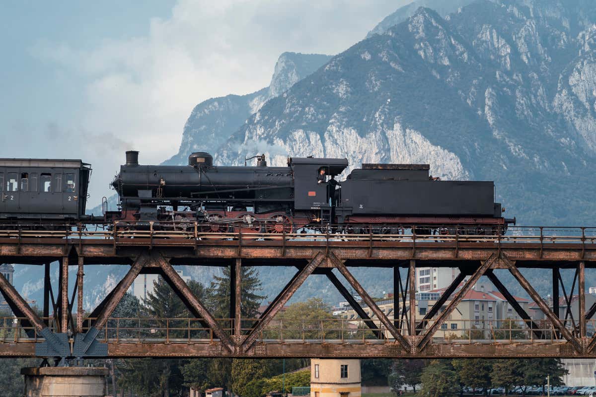 Turismo lento e sostenibile: in Lombardia crescono le gite in treno