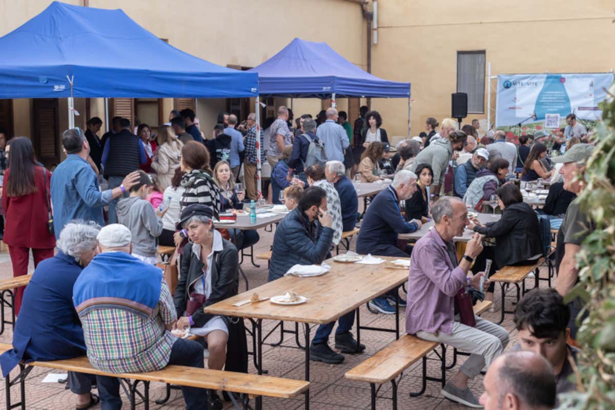 I vini naturali stanno trasformando il turismo enogastronomico in Sardegna I vini naturali stanno trasformando il turismo enogastronomico in Sardegna