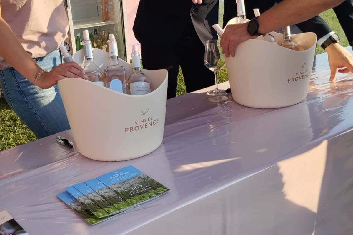 Sul Garda incoronato il miglior rosé: Cantina Franzosi vince il trofeo Molmenti Sul Garda incoronato il miglior rosé: Cantina Franzosi vince il trofeo Molmenti
