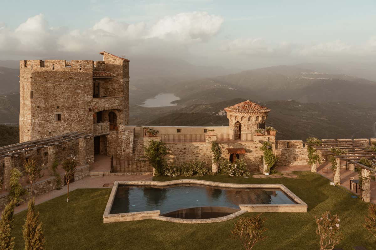 Parte del Castello di Rocca Cilento visto dall’alto