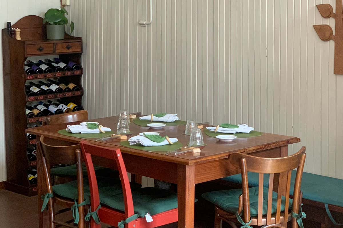 Un dettaglio degli interni di Osteria Perbacco by raìse