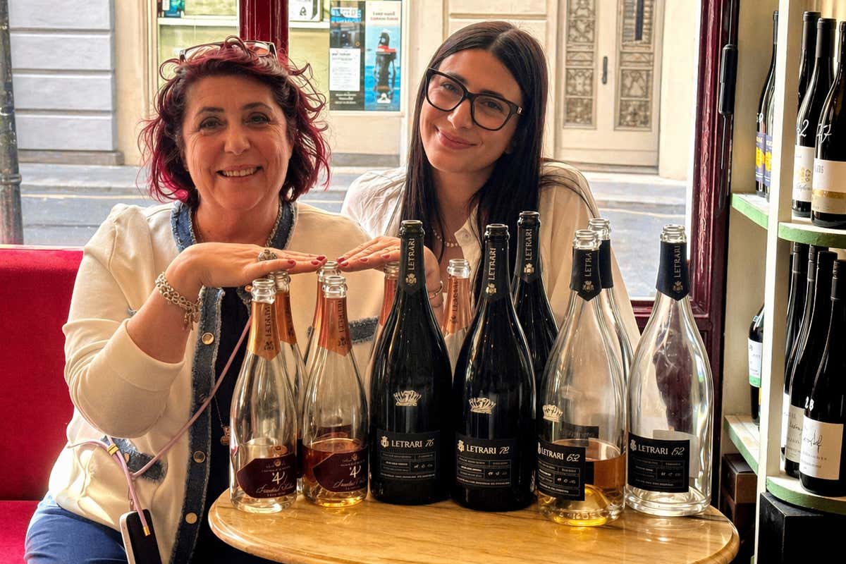Lucia Letrari e la figlia Margherita, terza generazione alla guida di Cantina Letrari