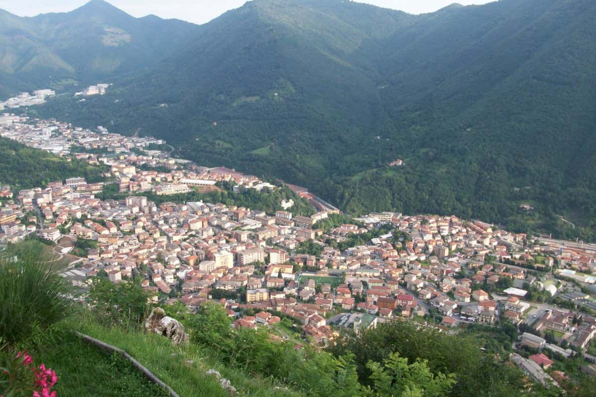 Lumezzane oltre le fabbriche: l’operosa città bresciana oggi investe anche nel gusto