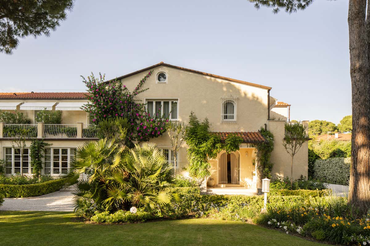 Villa Roma Imperiale racconta la Forte dei Marmi più riservata