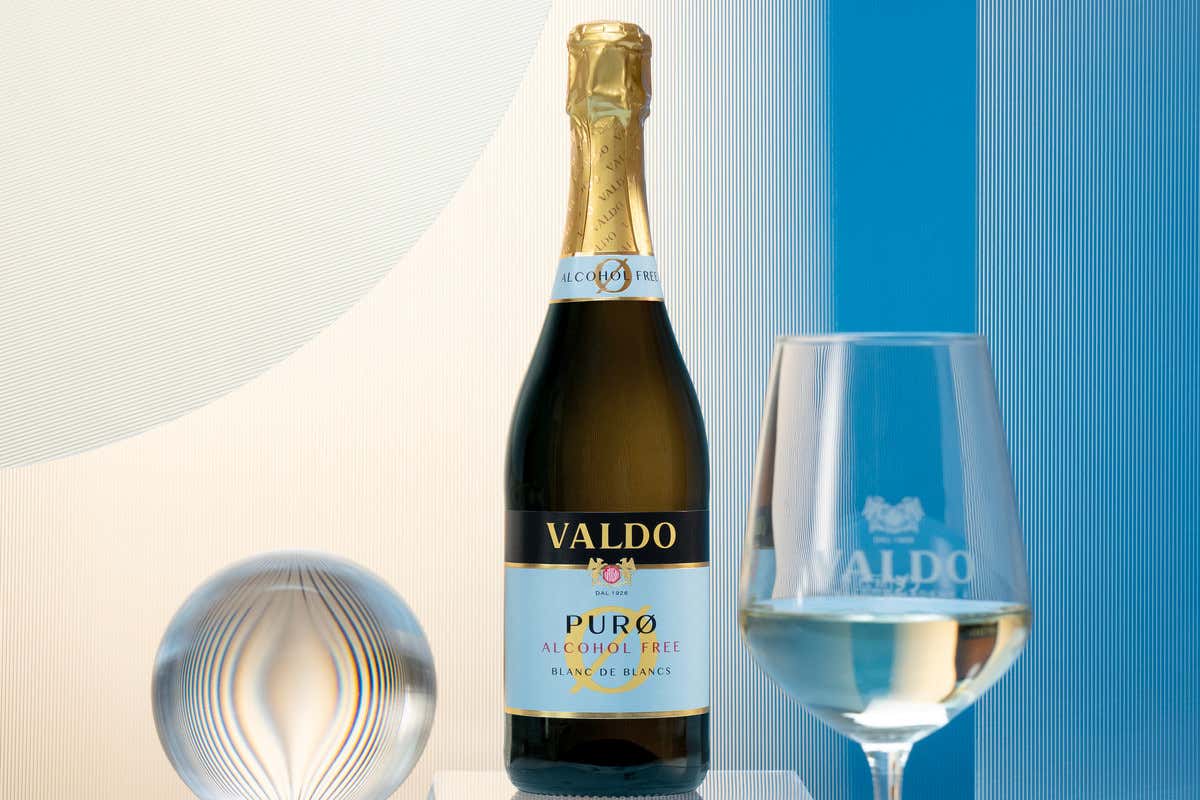 Valdo PURØ nello stadio del Genk: il vino dealcolato entra nelle aree hospitality valdo