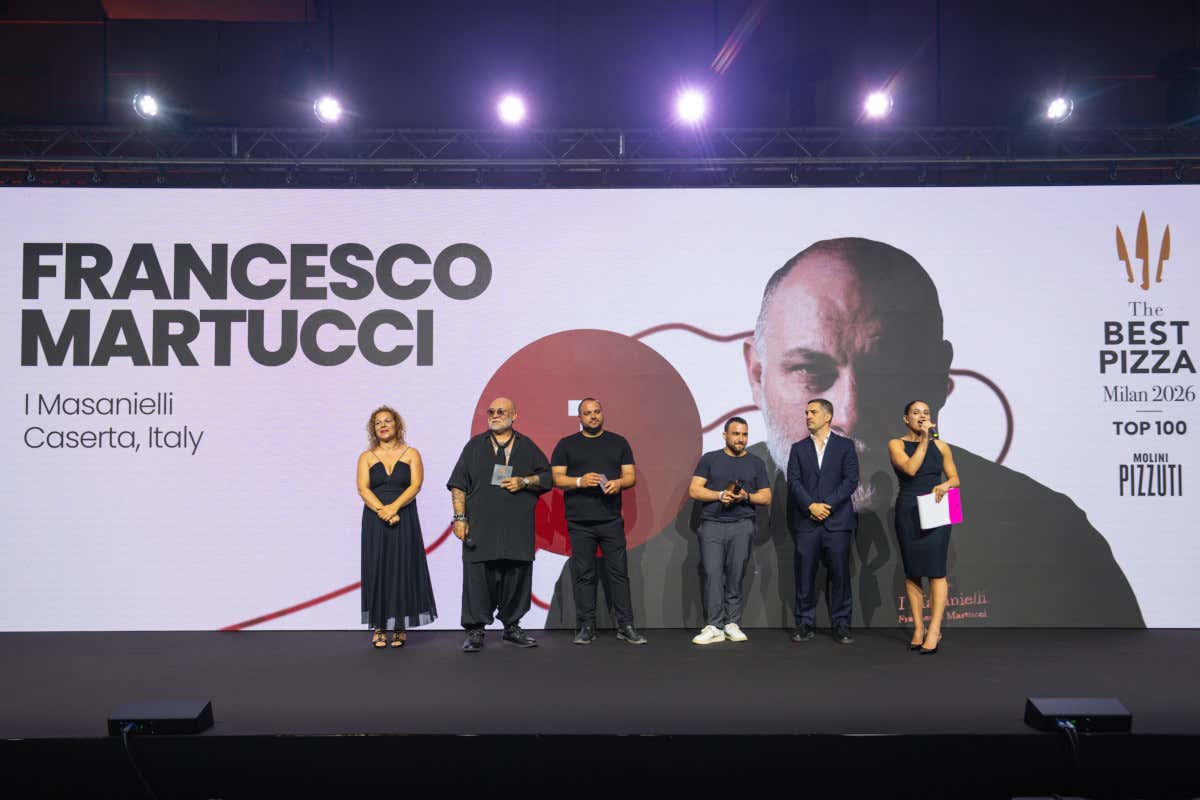 The Best Pizza Award: Francesco Martucci è il miglior pizzaziolo Francesco Martucci si conferma miglior pizzaiolo al mondo ai Best Pizza Awards 2026