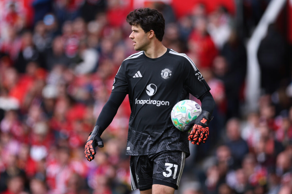 Manchester United v Nottingham Forest - Premier League