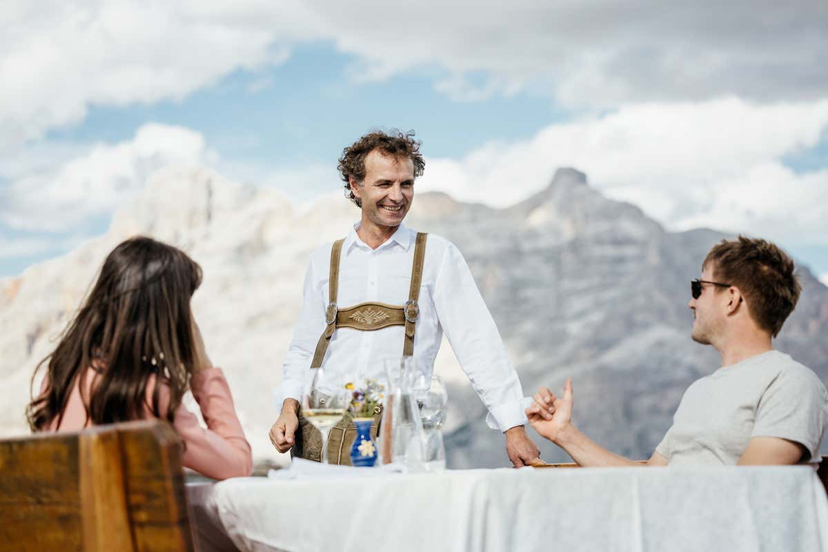 Alta Badia, il calendario estivo degli eventi tra degustazioni e cene in quota