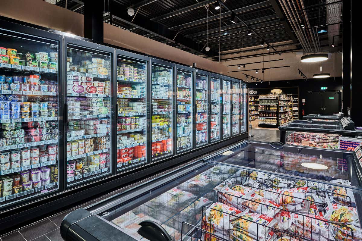 Norme Ue e intelligenza artificiale: come cambia la refrigerazione commerciale