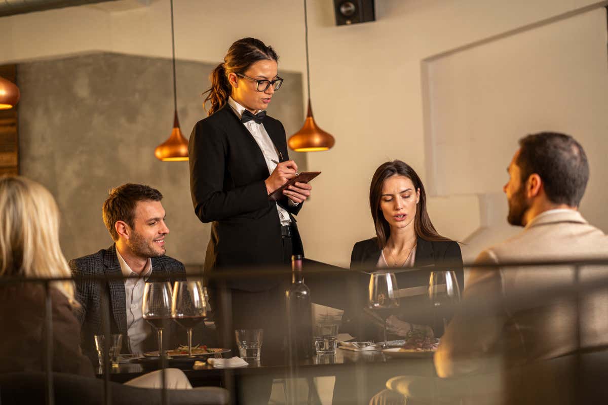 La vendita in sala nasce dall’ascolto e dalla competenza