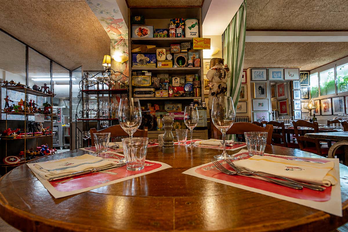 Un ambiente intimo, caldo e rock: l'interno de Il Pozzo di Bugia