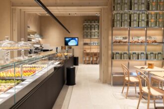 L'interno della Pasticceria Dolcemascolo